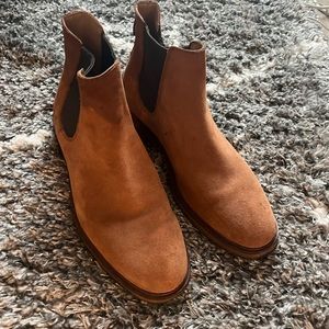 Clark’s Chelsea Boots Men’s Very new